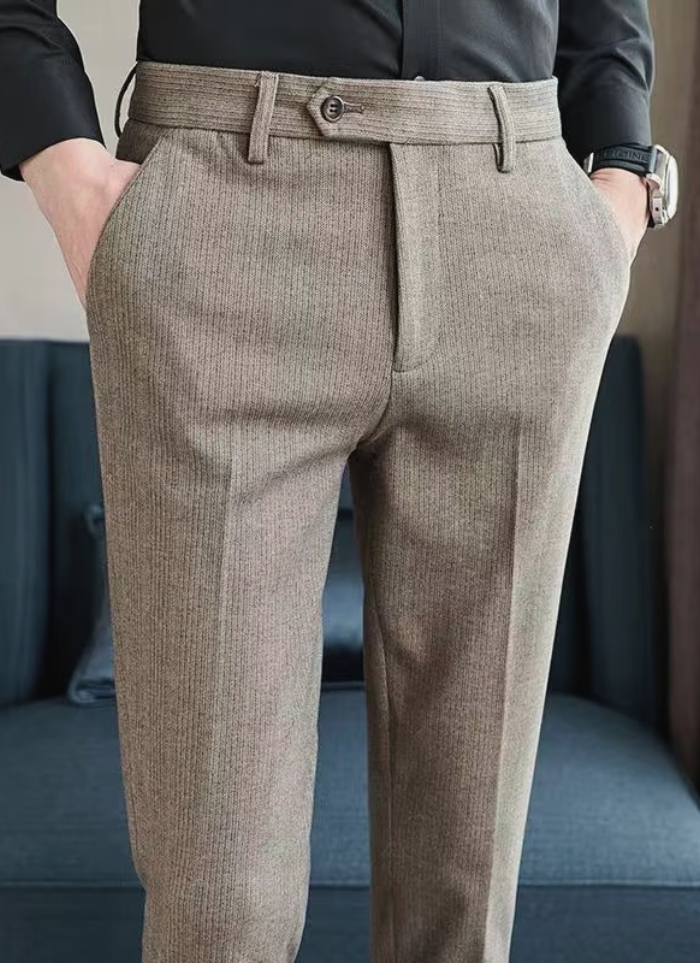 Ravenna Pleated Wool Trousers - Khaki