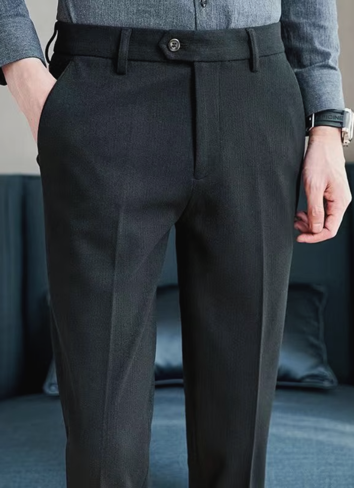 Ravenna Pleated Wool Trousers - Black