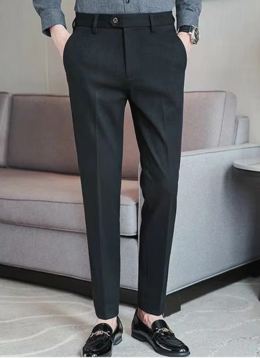 Ravenna Pleated Wool Trousers - Black