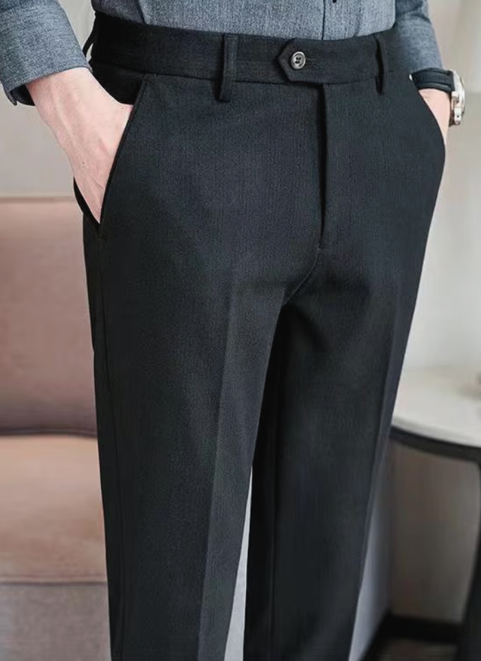 Ravenna Pleated Wool Trousers - Black