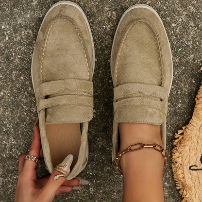 Monaco Women's Solid Color Flat Loafers