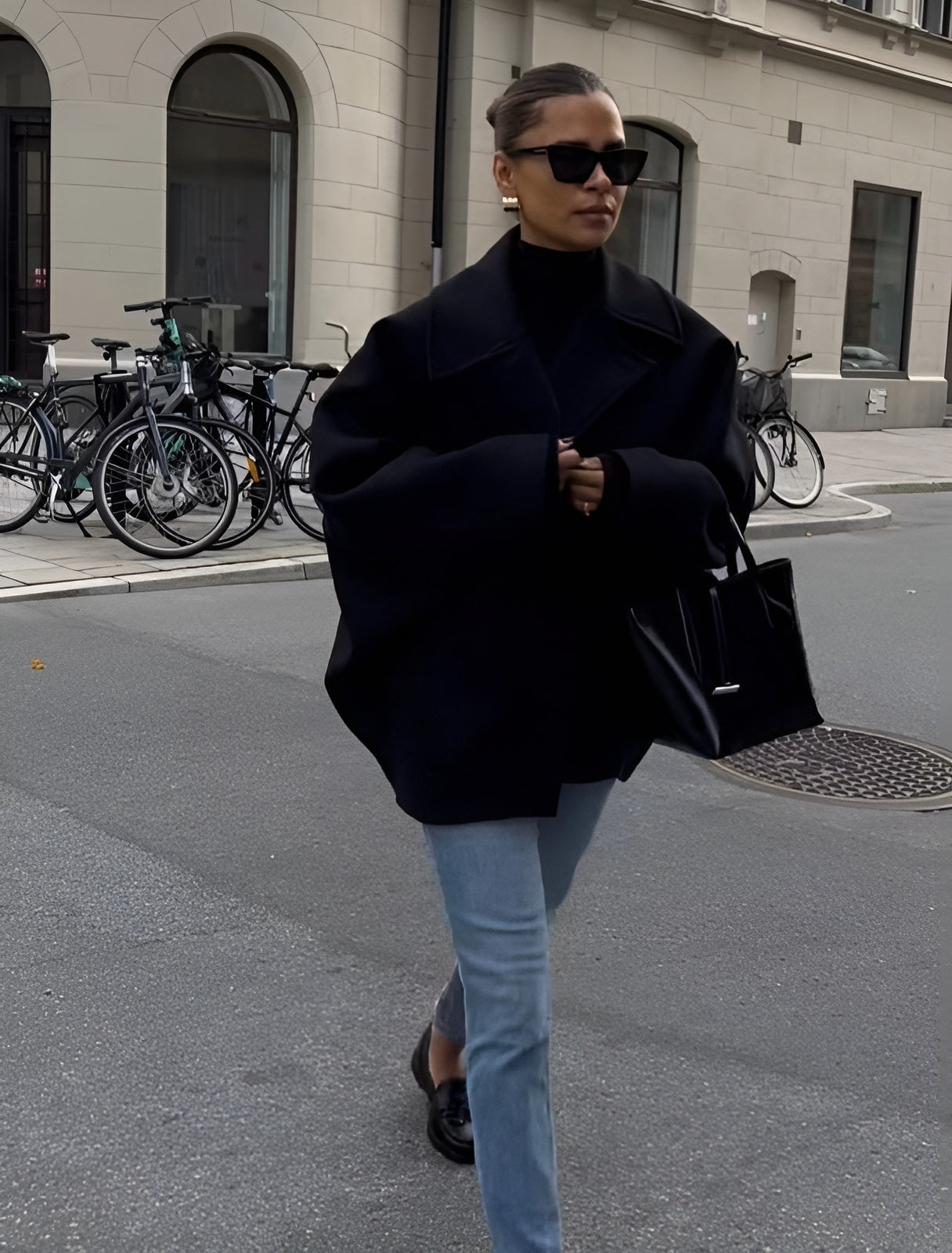 Camilla  |  Oversized Wool Coat