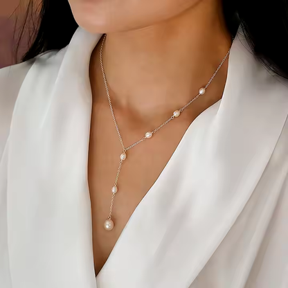 Alessia - Pearls Necklace