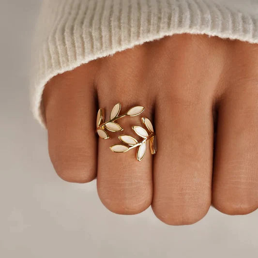 Alessandra - White Opal  Ring