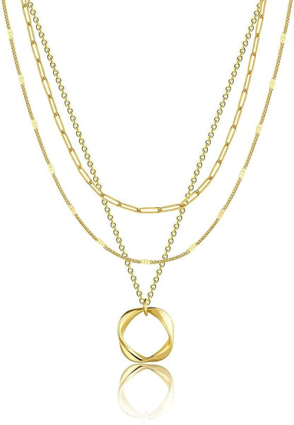 Giada - Gold Layered Chain & Pendant Necklace