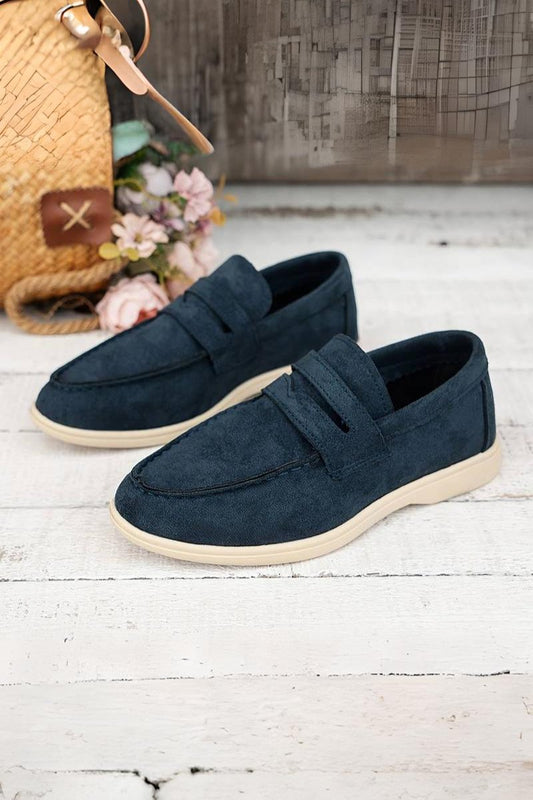 Monaco Women's Solid Color Flat Loafers