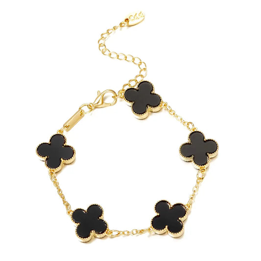 Vintage Elegance Clover Bracelet
