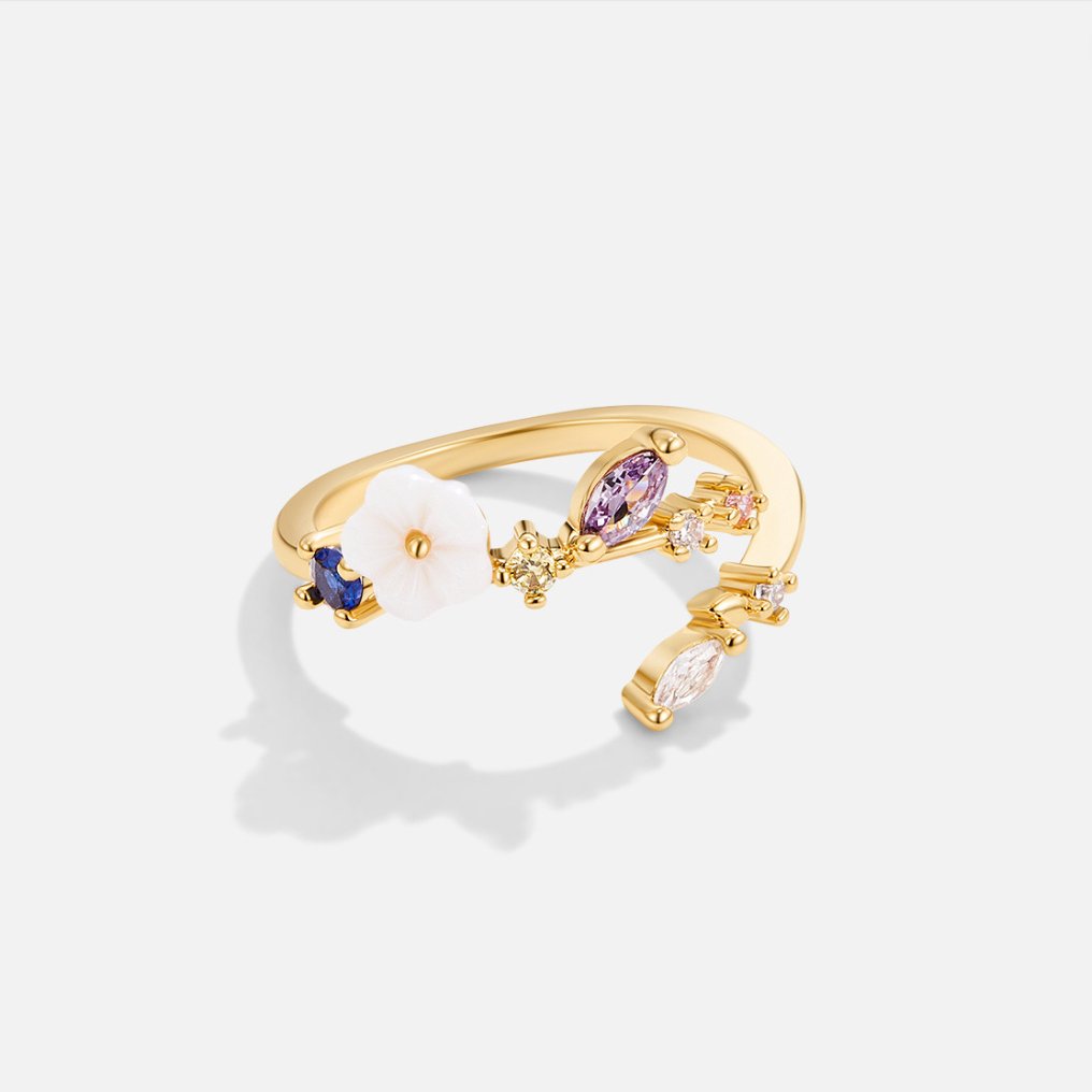 Clara – Adjustable Bloom Ring