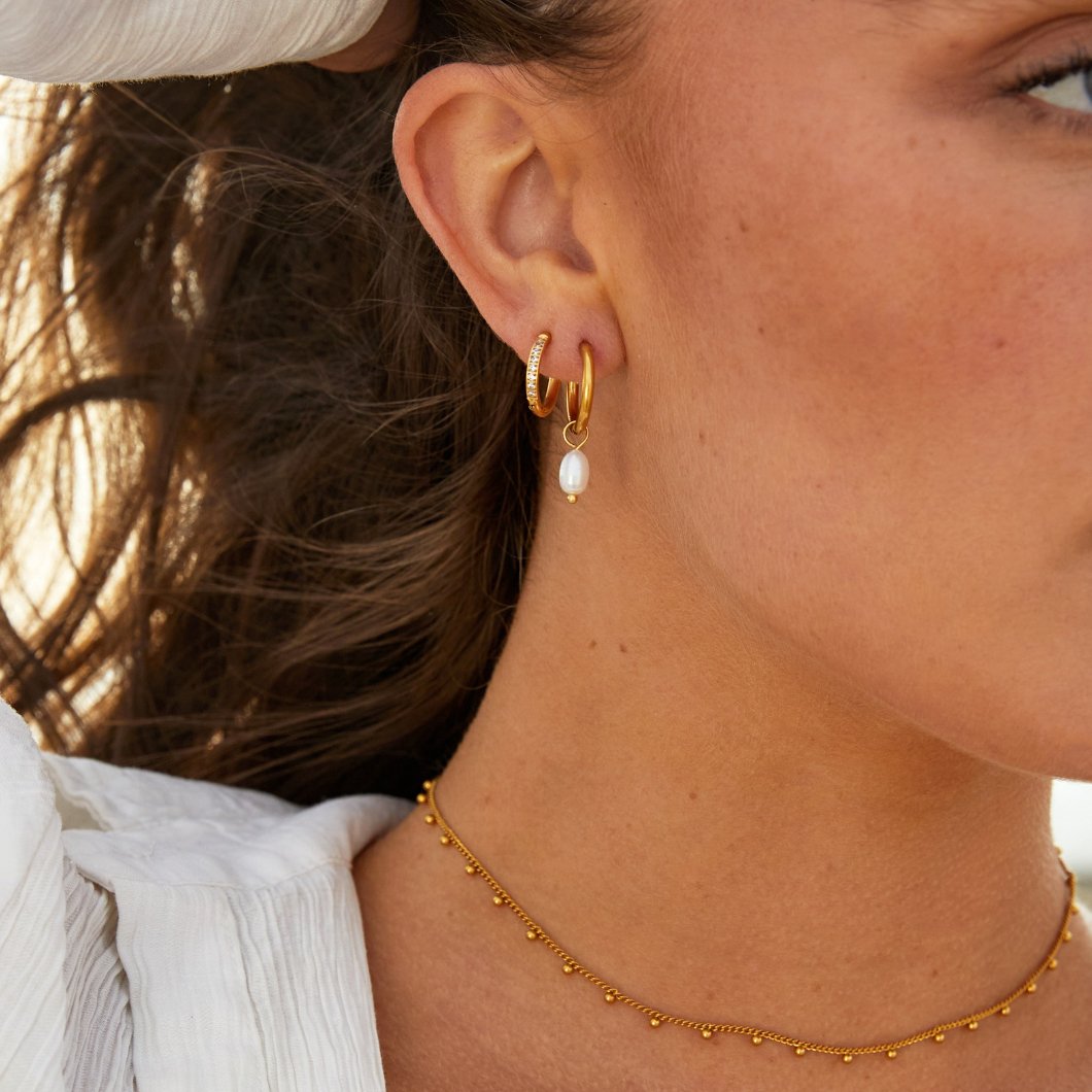 Edwina – Pearl Hoop Earrings