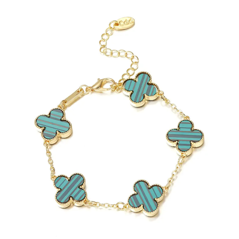 Vintage Elegance Clover Bracelet