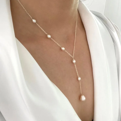 Alessia - Pearls Necklace
