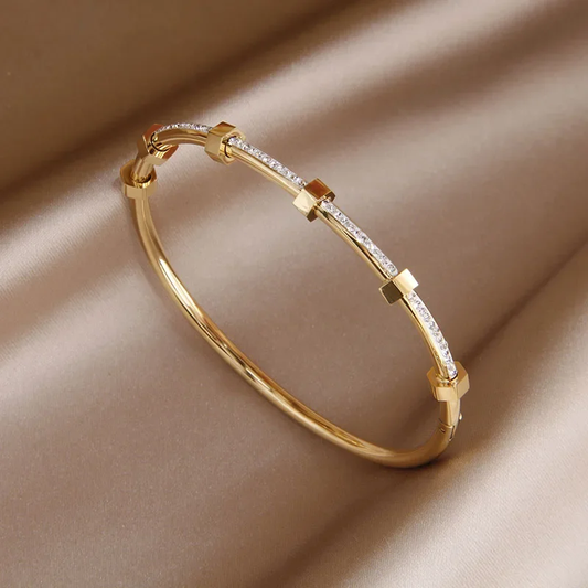 Valesca - Bright Golden Bracelet