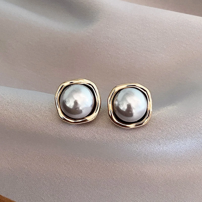 Serafella - Black Pearl Earrings