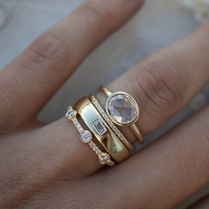 Vittoria  -  Gold & Zirconia Ring Set