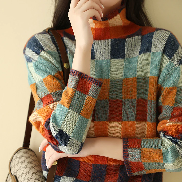 Sophia Cashmere Turtleneck Sweater
