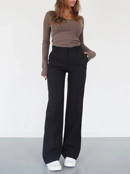 Lucía Pantalon