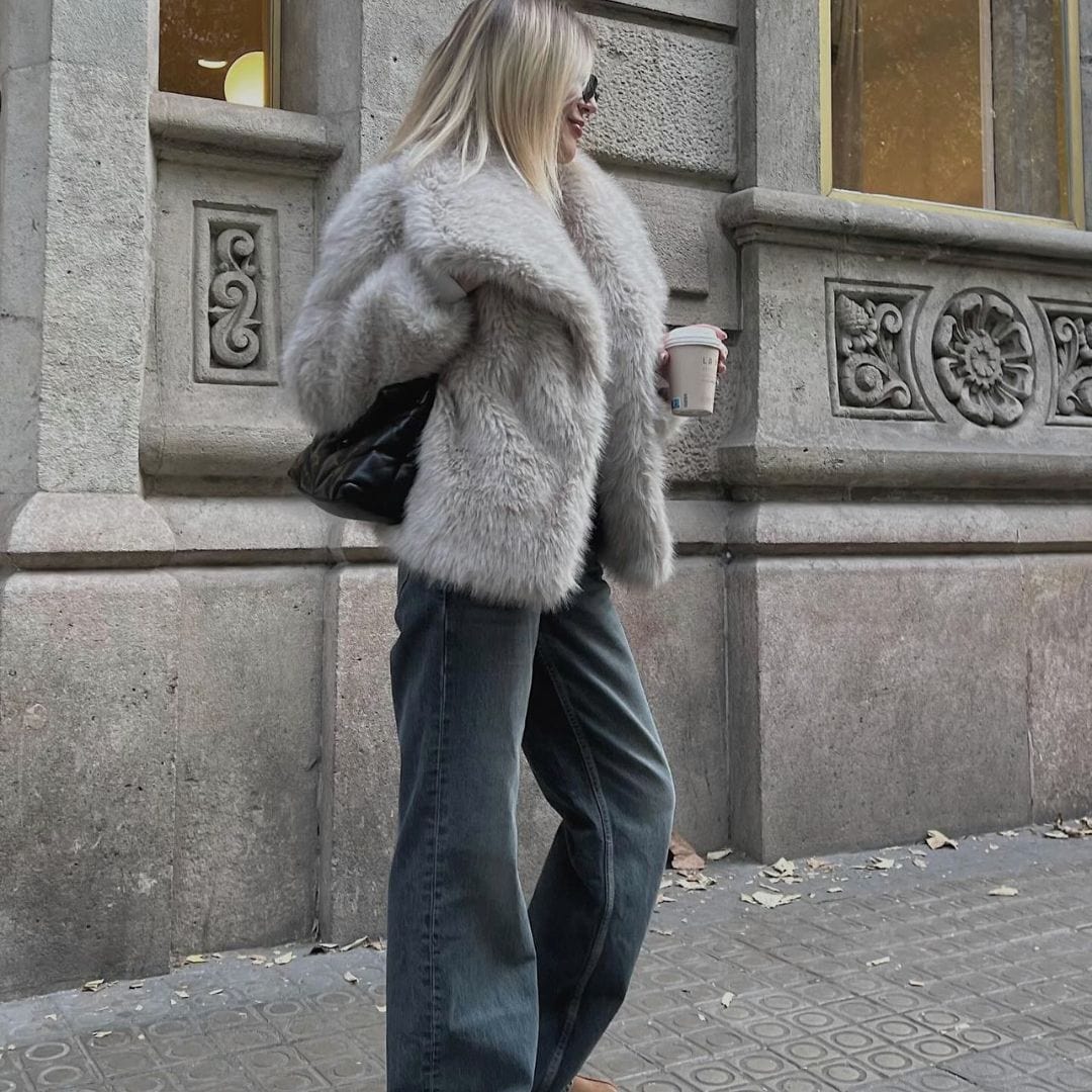 Caterina - Fur Coat