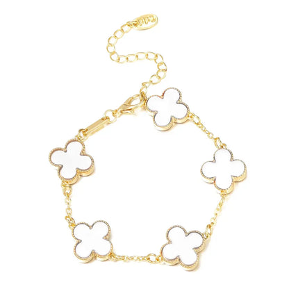 Vintage Elegance Clover Bracelet